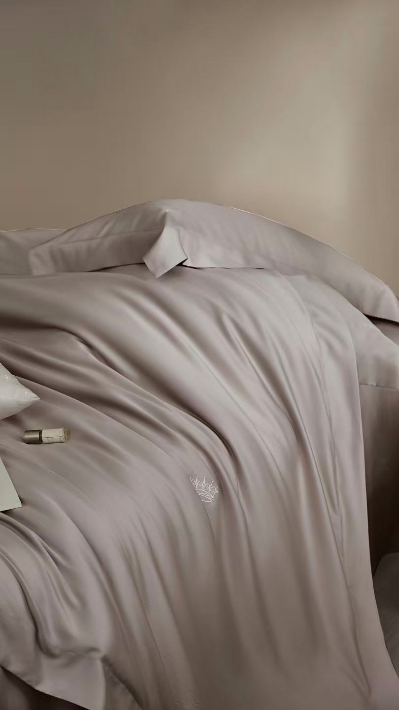 Luxury TENCEL™ Lyocell Bedding Set – Laken Taupe  Silky Soft • Breathable • Effortless Elegance