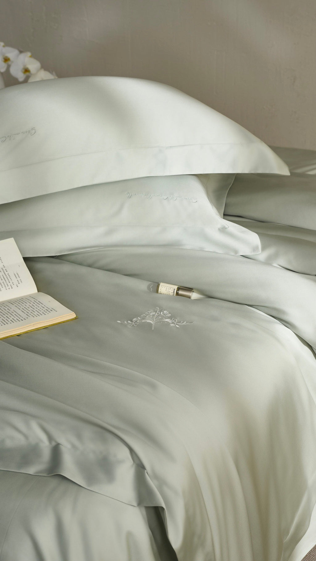 Luxury TENCEL™ Lyocell Bedding Set – Sage Mist  Silky Soft • Breathable • Effortless Elegance